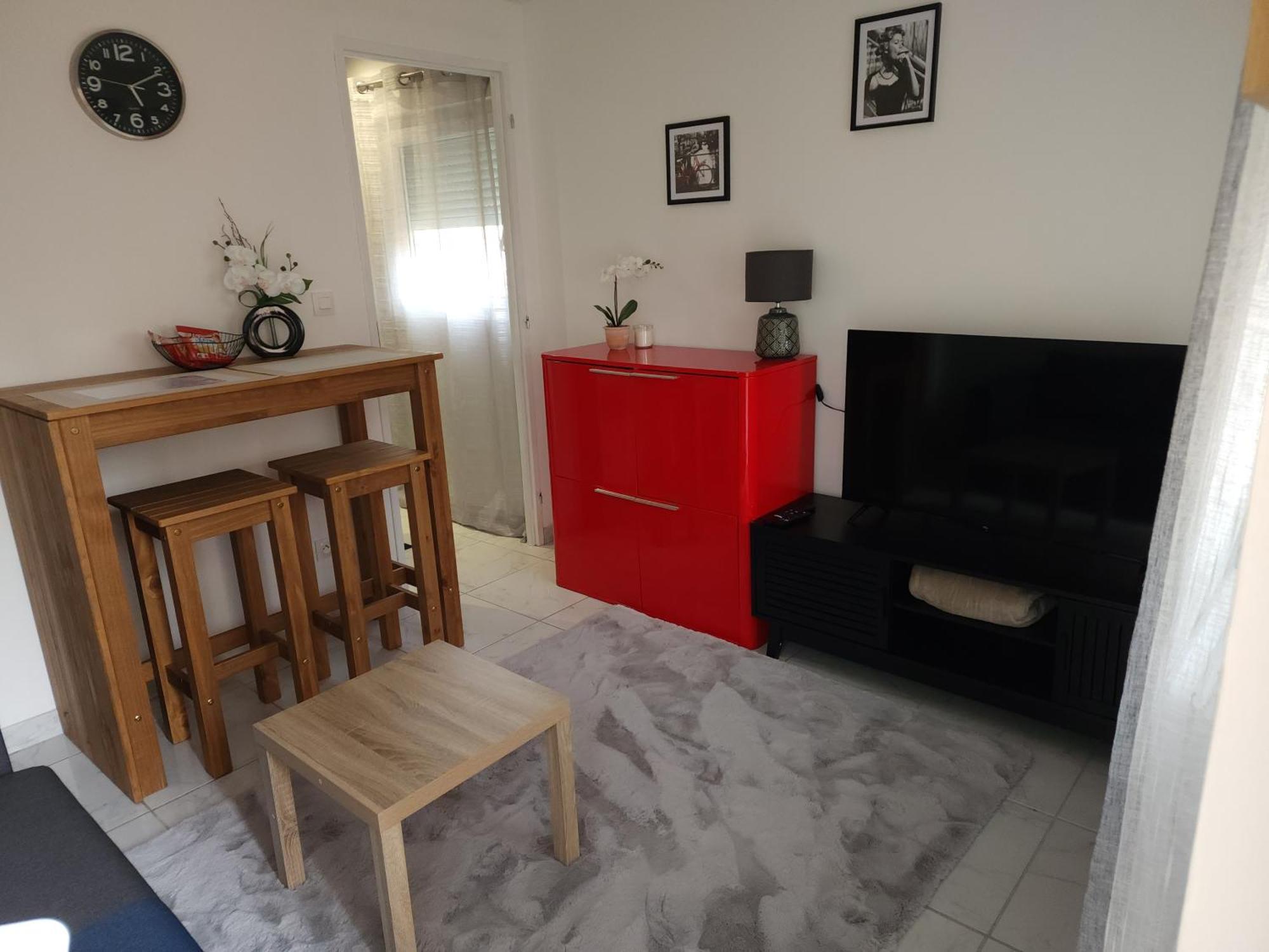 Agreable T2/Centre-Ville *10 Min Gare* Bourgoin-Jallieu Exteriör bild